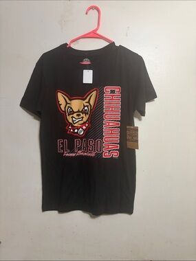 Rivalry Threads Black Tee with Tan & Red Chihuahua Graphic